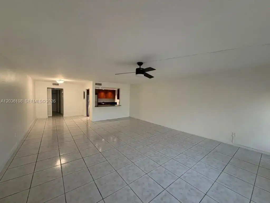 1885 NE 121st St # 8, North Miami FL 33181