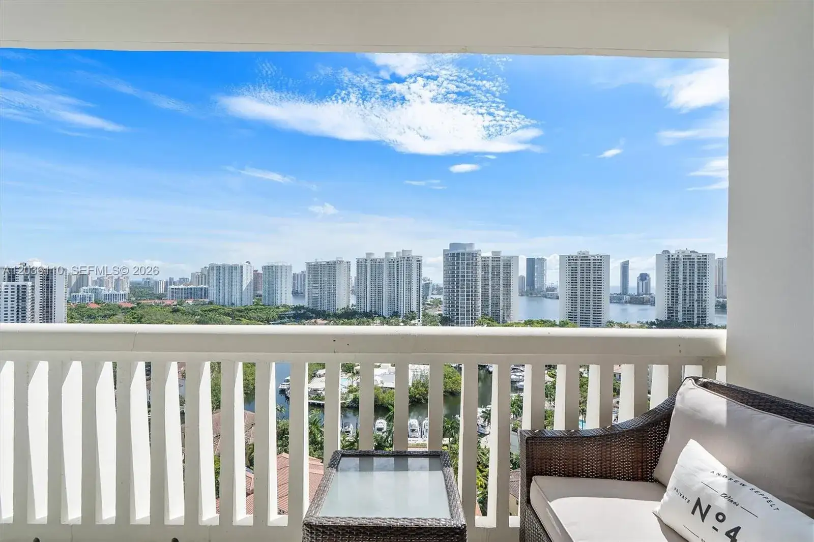 3 bedroom 2 bath Residential for sale at 1000 W Island Blvd # 2307, Aventura FL 33160