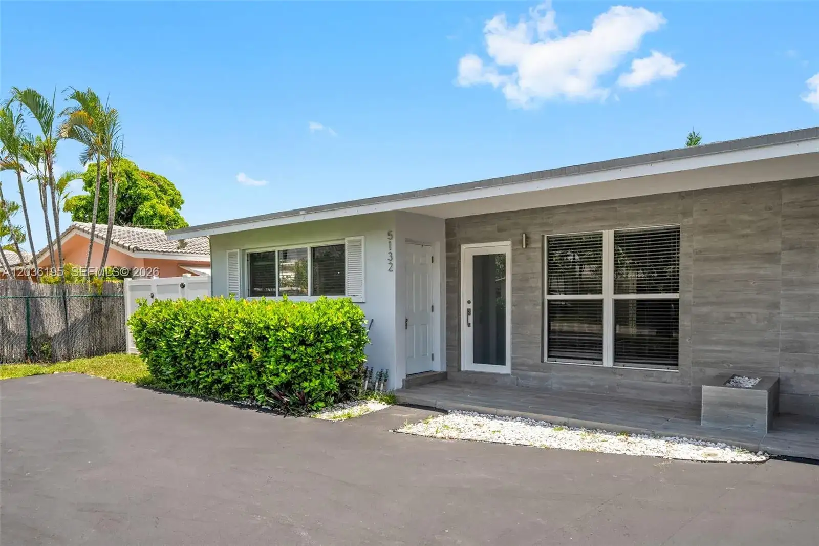 2 bedroom 2 bath Residential Lease for rent at 5130 NE 17th Ter # 0, Fort Lauderdale FL 33334