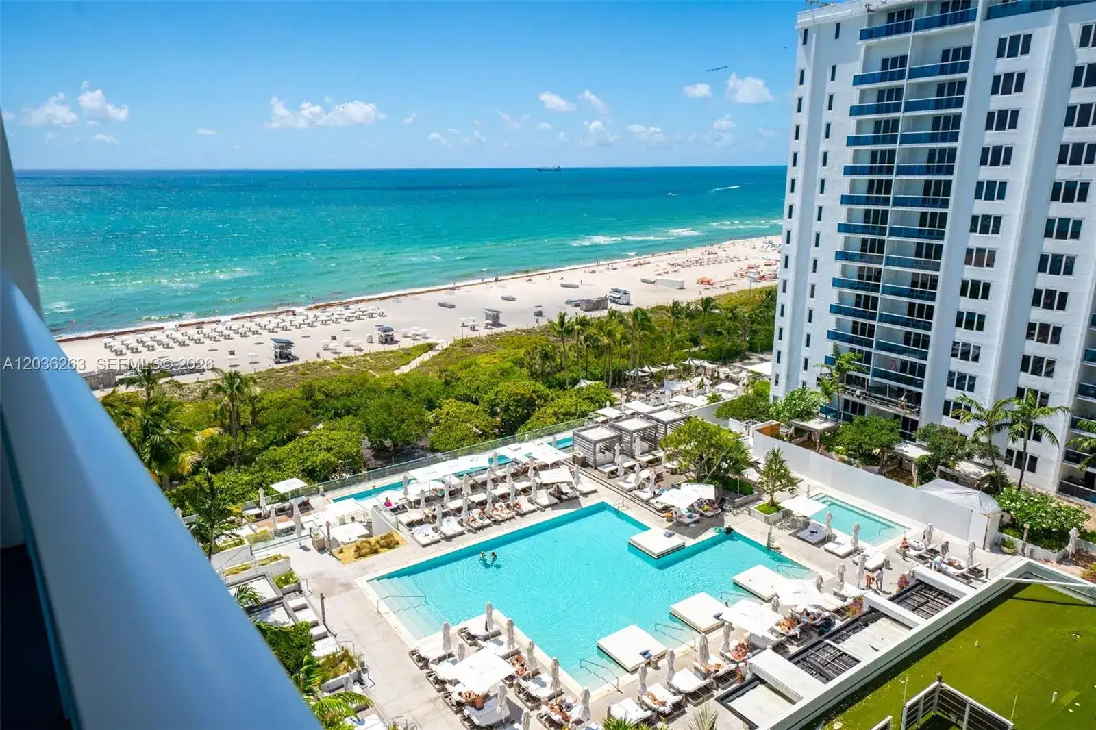 1 bedroom 1 bath Residential for sale at 102 24th St # 1210, Miami Beach FL 33139