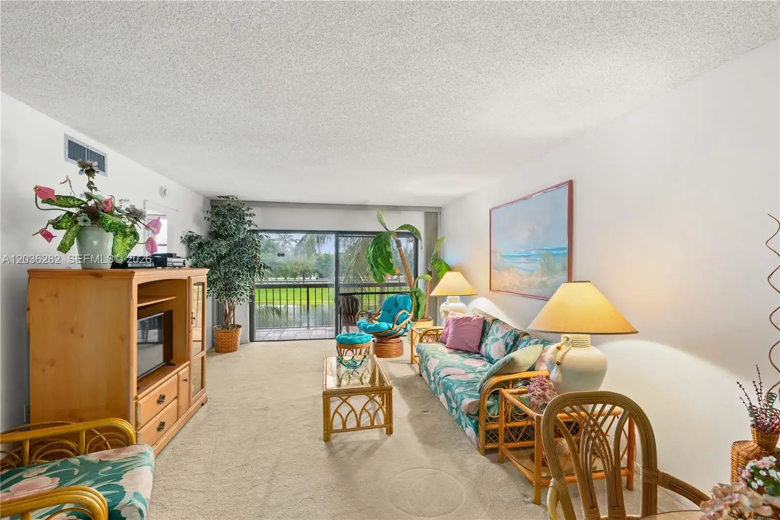 2 bedroom 2 bath Residential for sale at 10155 NW 9th St Cir # 202, Miami FL 33172