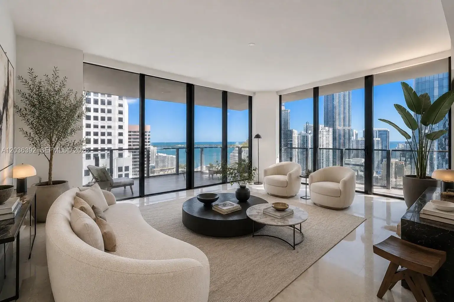 2 bedroom 2 bath Residential for sale at 68 SE 6th St # 3301, Miami FL 33131