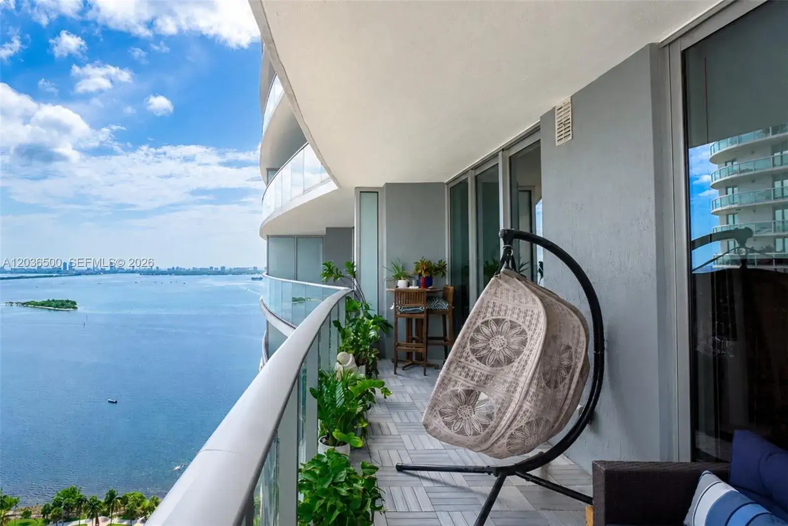 1 bedroom 2 bath Residential for sale at 488 NE 18th St # 3007, Miami FL 33132