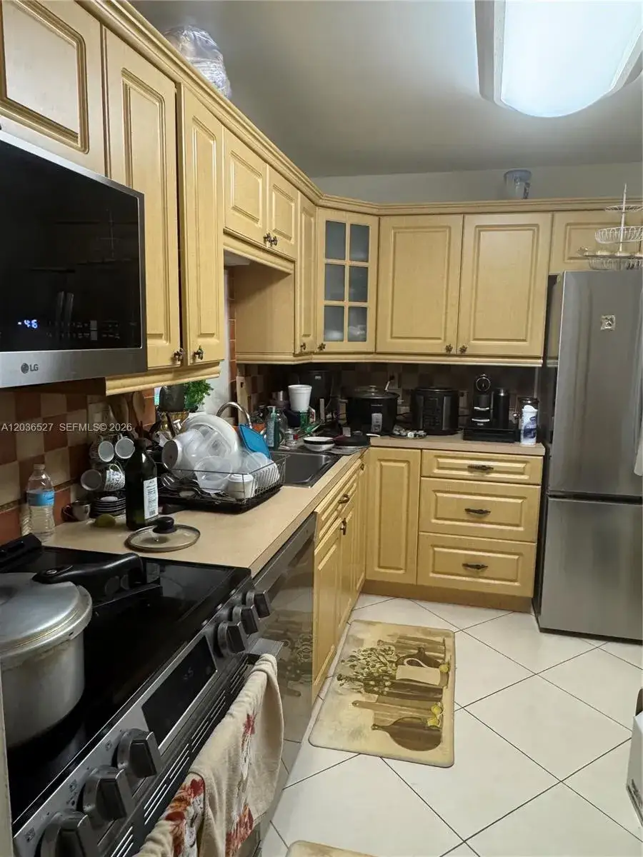 2 bedroom 2 bath Residential for sale at 8625 NW 8th St # 310, Miami FL 33126