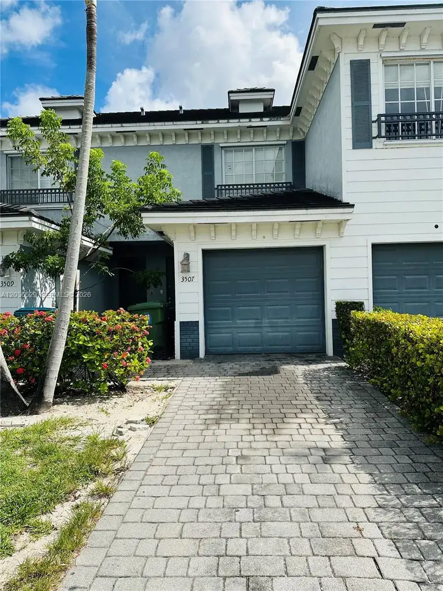2 bedroom 2 bath Residential Lease for rent at 3507 NW 13th St # 3507, Lauderhill FL 33311