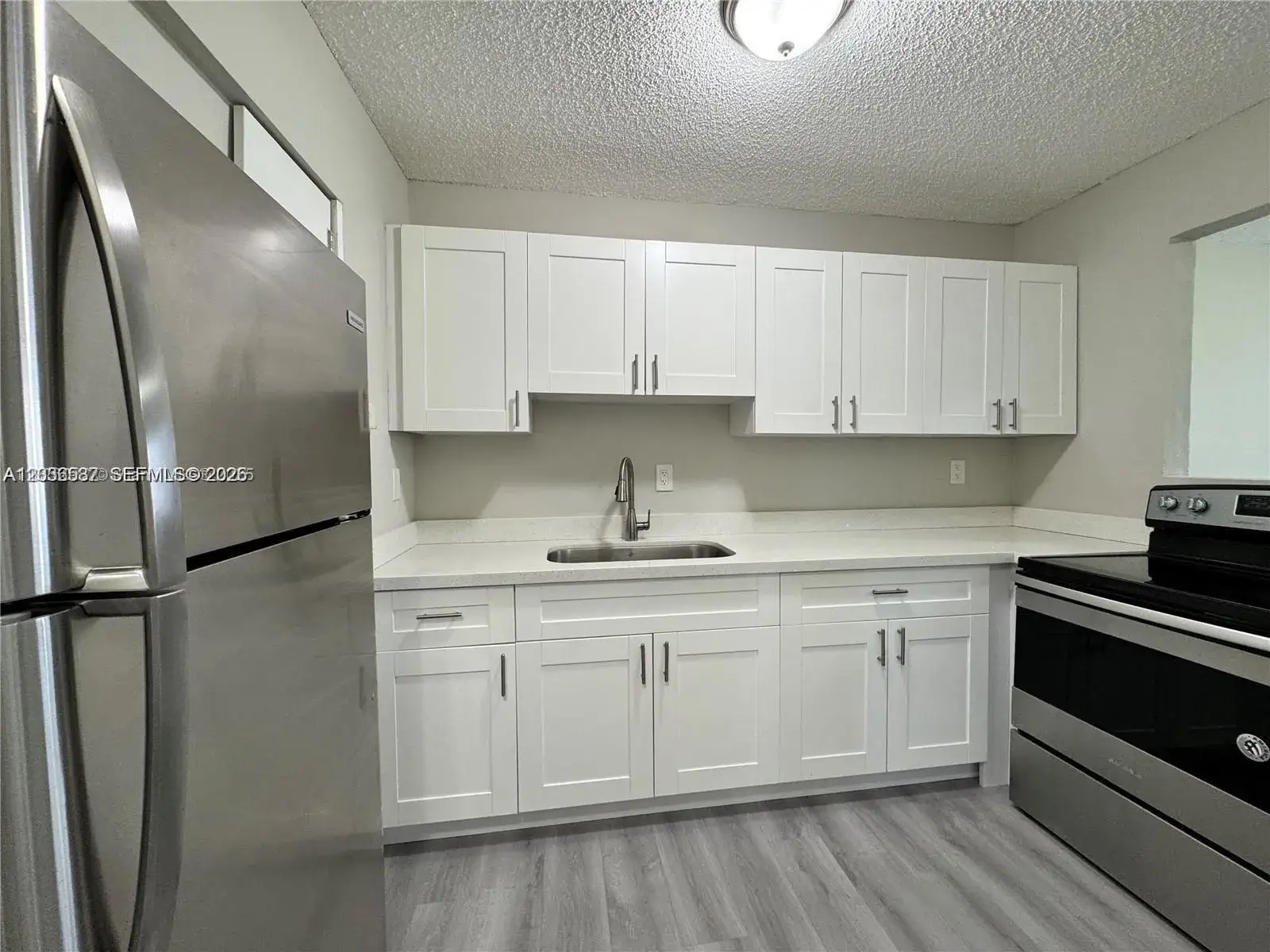 2 bedroom 2 bath Residential Lease for rent at 2237 Taylor St # 3, Hollywood FL 33020
