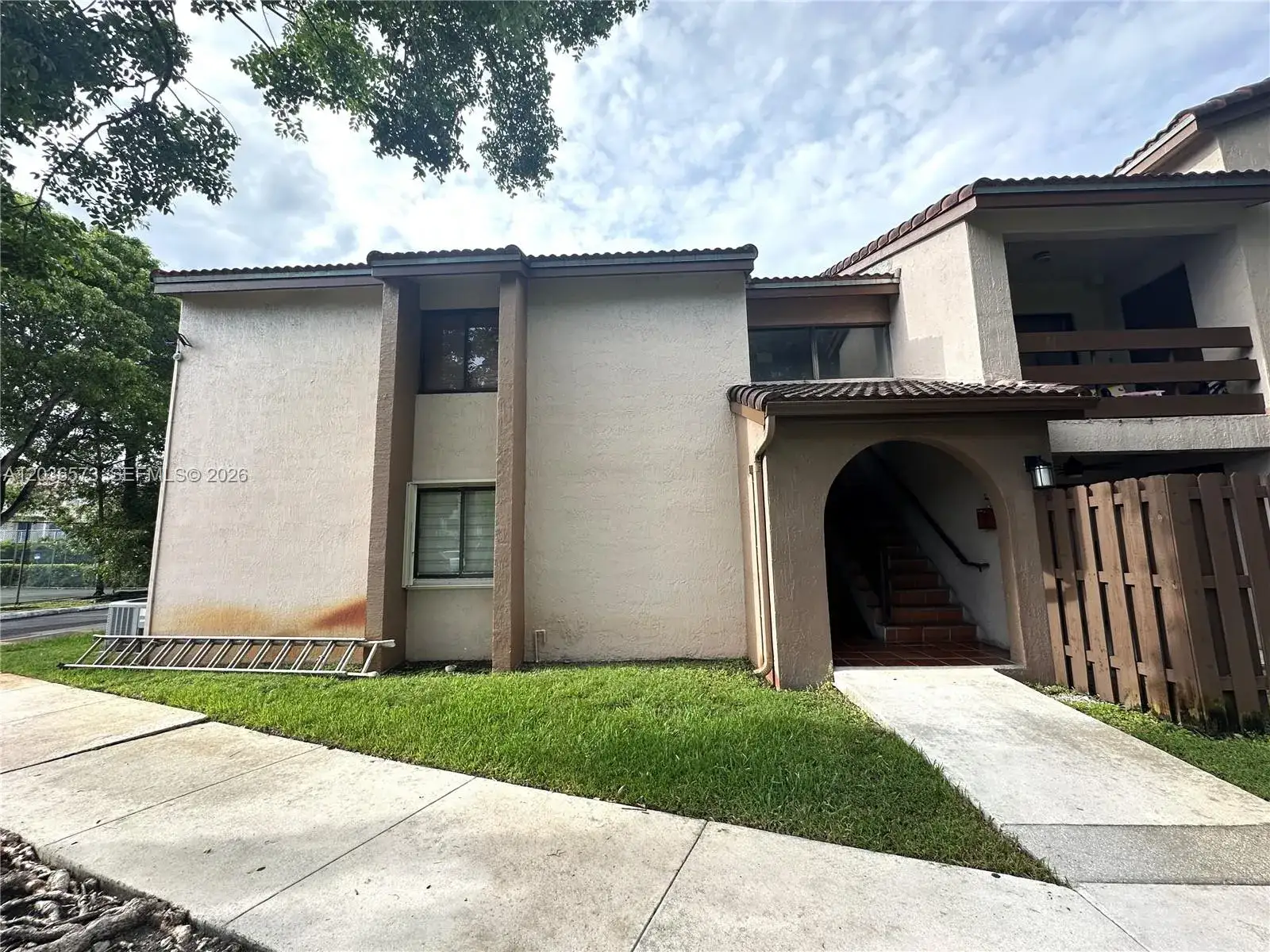 1 bedroom 1 bath Residential Lease for rent at 8999 SW 123rd Ct # 212, Miami FL 33186