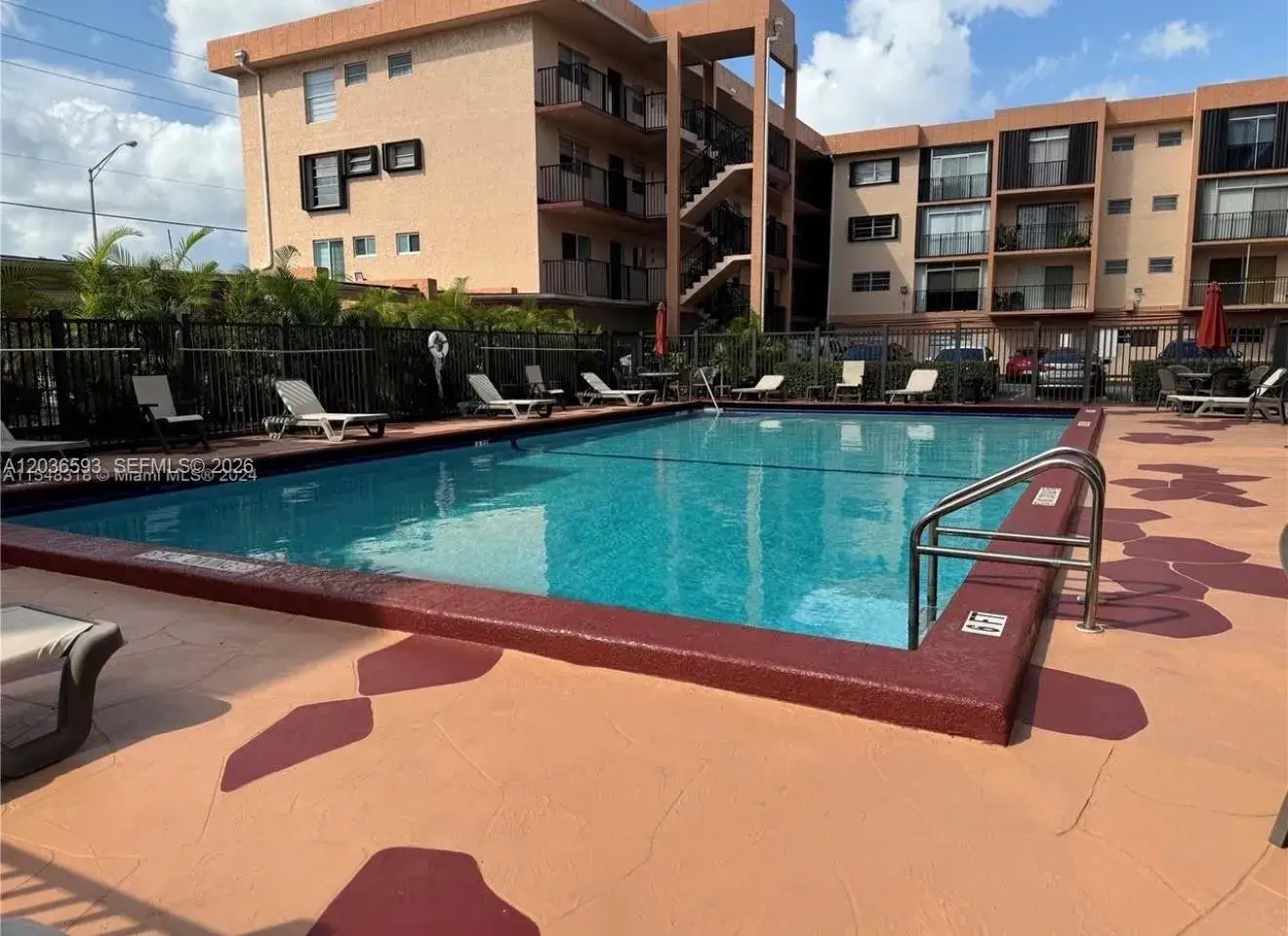 1 bedroom 1 bath Residential Lease for rent at 1855 W 60th St # 345, Hialeah FL 33012