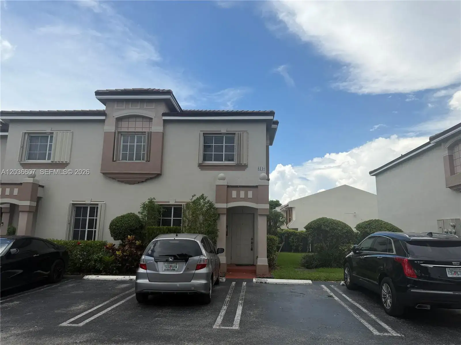 3 bedroom 2 bath Residential Lease for rent at 8340 NW 10th St # 1G, Miami FL 33126