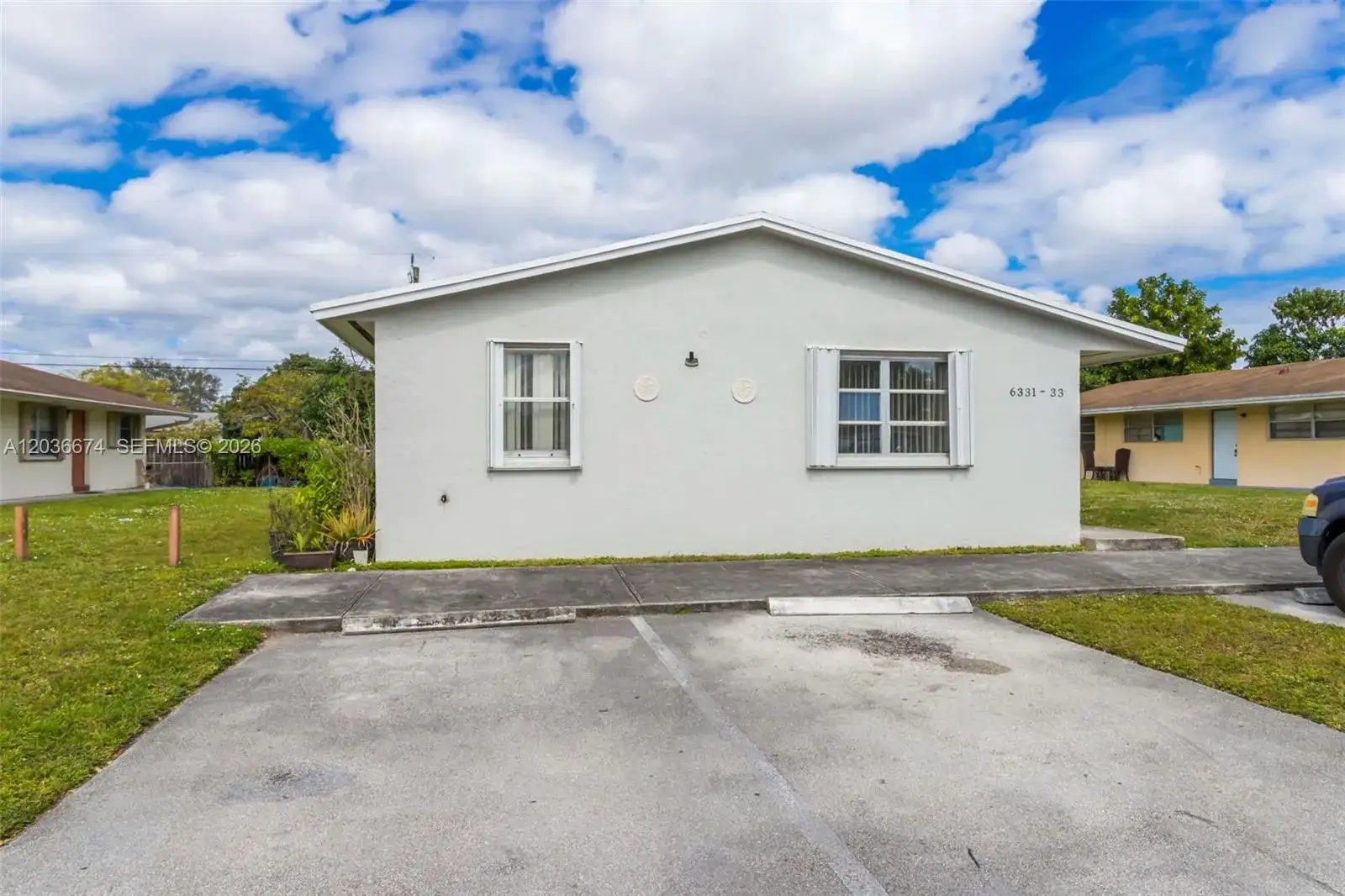 2 bedroom 2 bath Residential Lease for rent at 6331 Pierce St # 1, Hollywood FL 33024