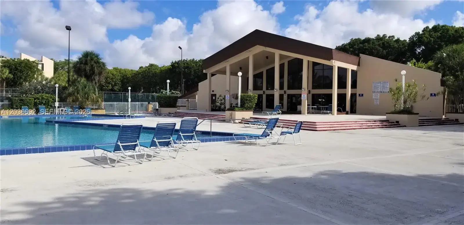 2 bedroom 2 bath Residential Lease for rent at 14201 N Kendall Dr # 405D, Miami FL 33186