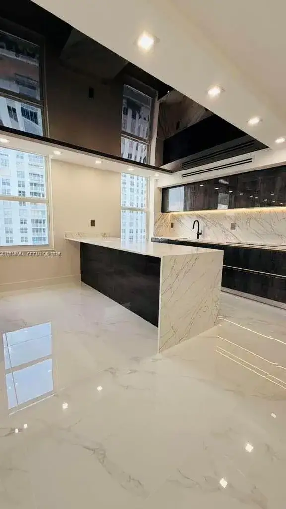 2 bedroom 2 bath Residential Lease for rent at 230 174th St # 1612, Sunny Isles Beach FL 33160
