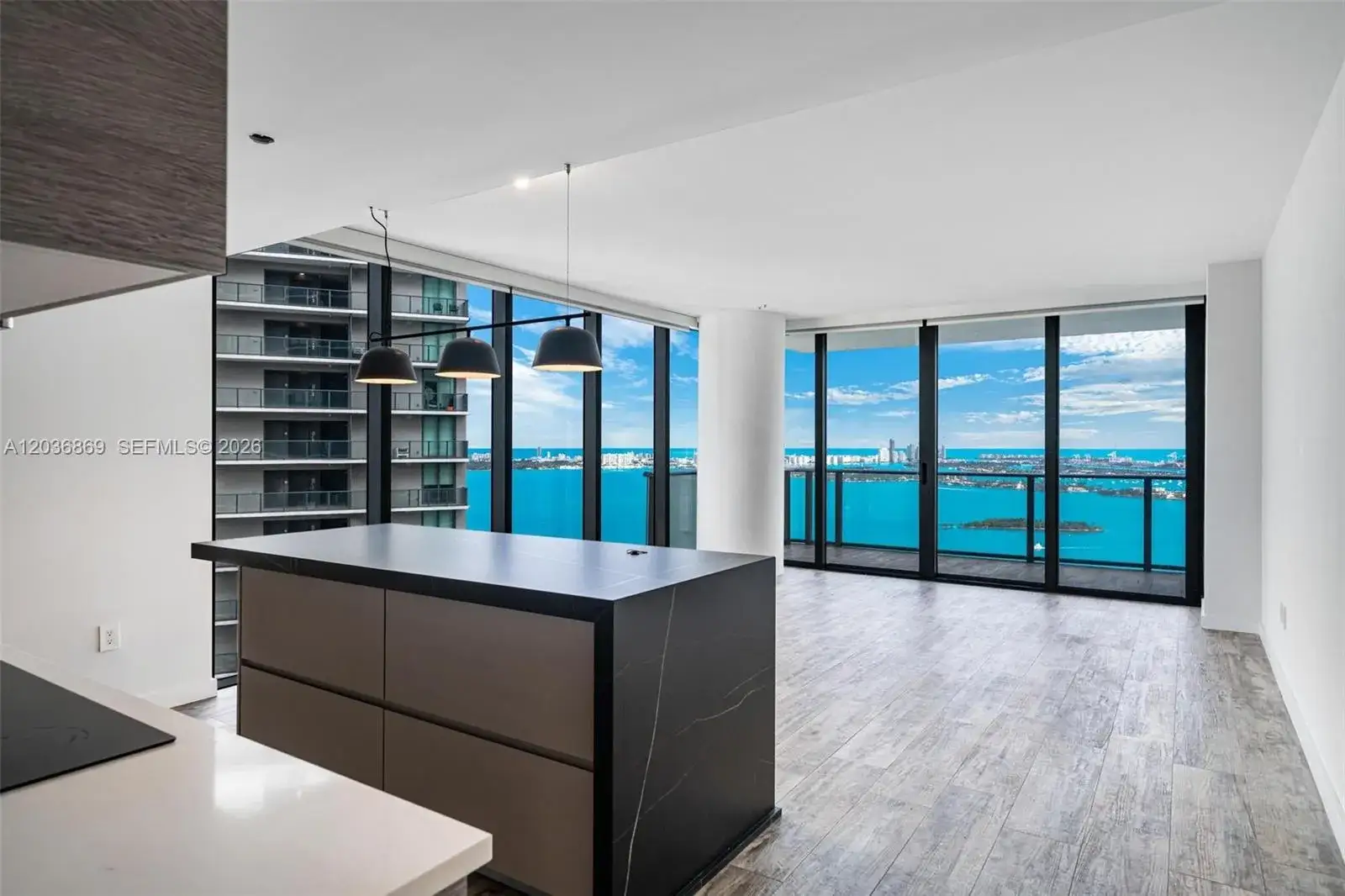 1 bedroom 2 bath Residential for sale at 650 NE 32nd St # 4407, Miami FL 33137