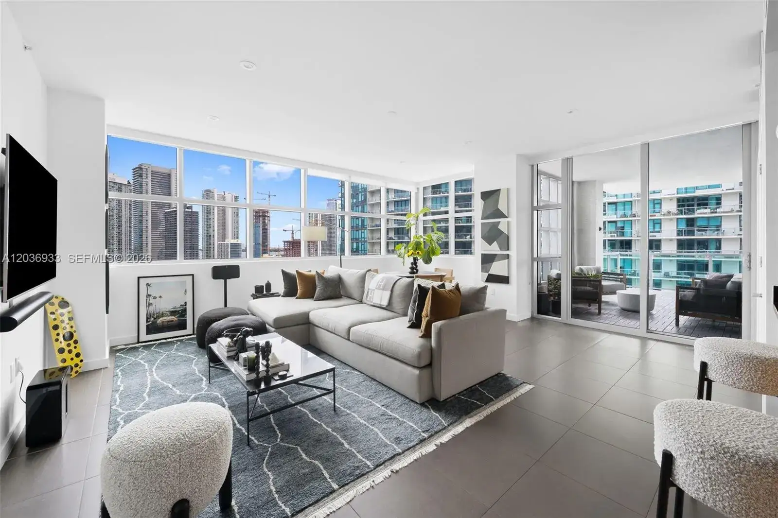 2 bedroom 2 bath Residential for sale at 3301 NE 1st Ave # H1802, Miami FL 33137