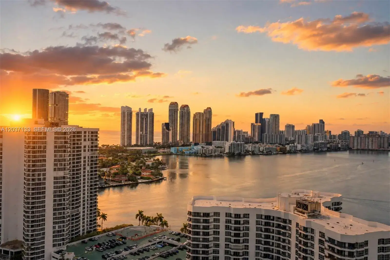 2 bedroom 2 bath Residential for sale at 3500 Mystic Pointe Dr # 3307, Aventura FL 33180