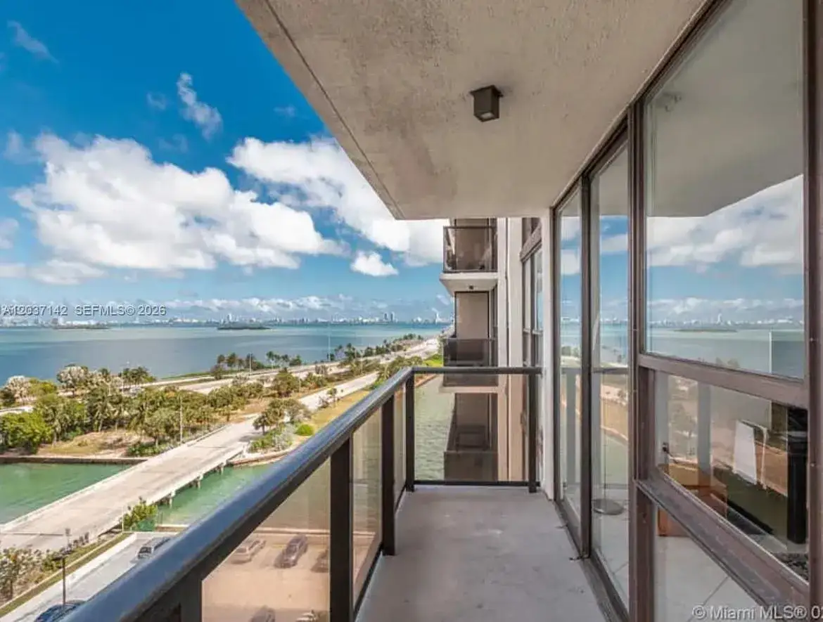 2 bedroom 2 bath Residential Lease for rent at 600 NE 36th St # 1006, Miami FL 33137