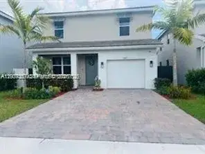 4 bedroom 3 bath Residential for sale at 687 SE 17 AVE, Homestead FL 33033
