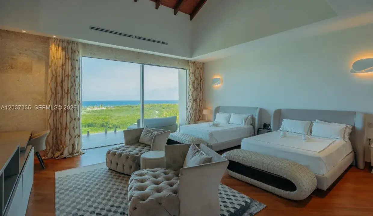 6 bedroom 7 bath Residential for sale at 0 Fundadores de golf, FL