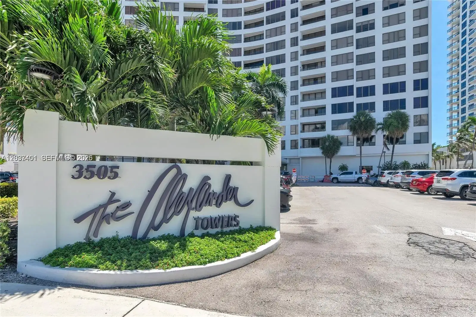 2 bedroom 2 bath Residential Lease for rent at 3505 S Ocean Dr # 208, Hollywood FL 33019