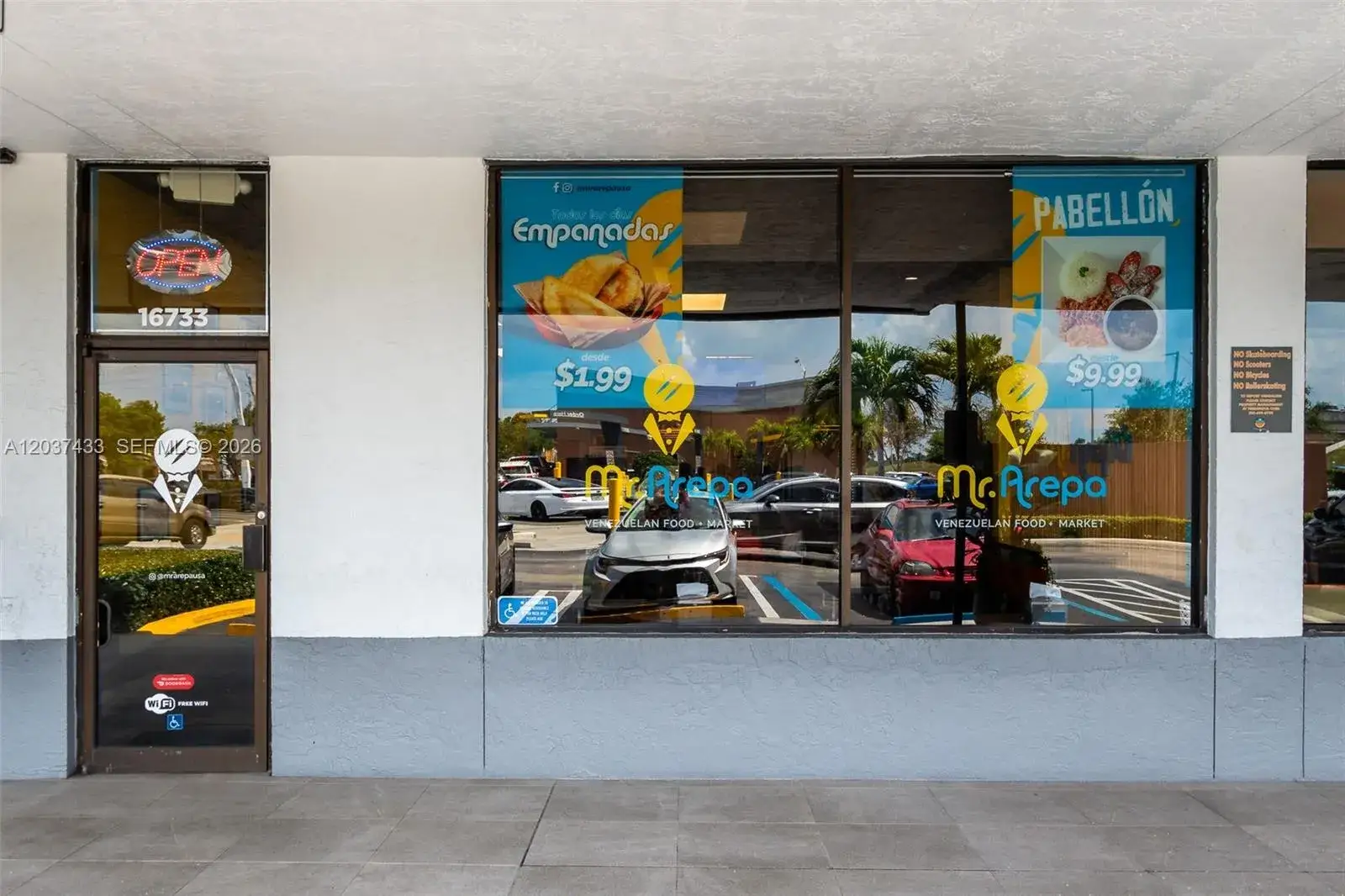 Commercial Sale for sale at 16733 NW 67th Ave # 16733, Miami Lakes FL 33015