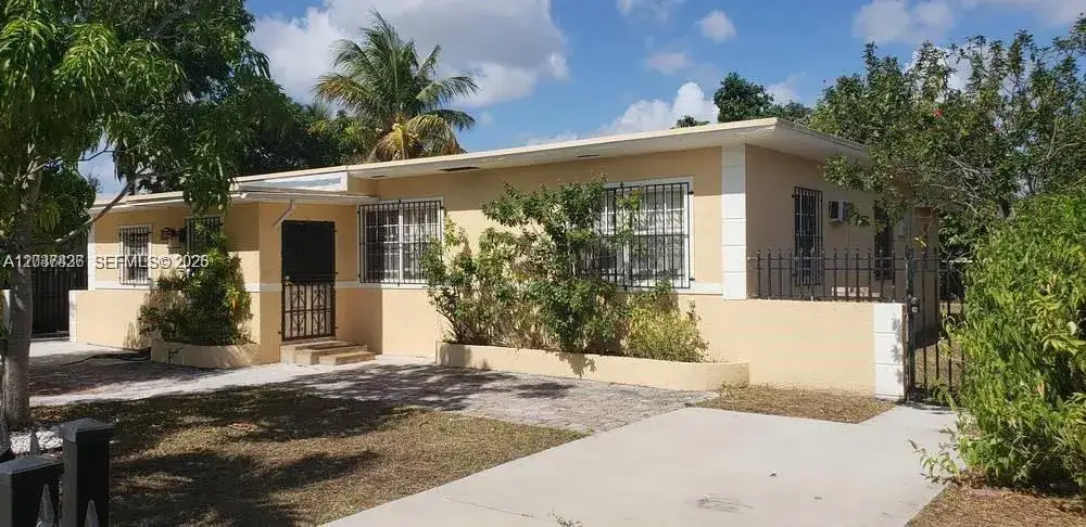 Residential Income for sale at 1079 NW 112th Ter, Miami FL 33168