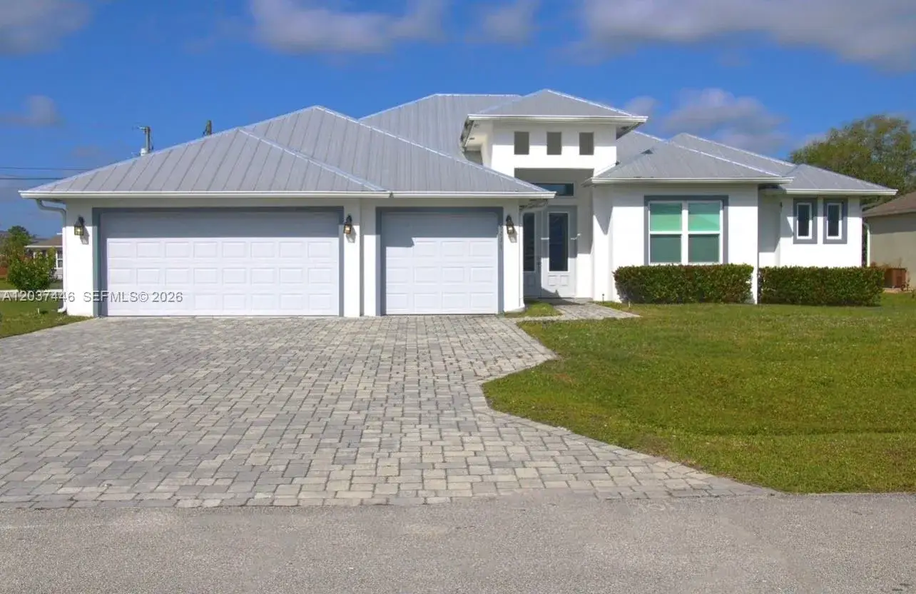 5 bedroom 4 bath Residential Lease for rent at 5231 NW Iredell St, Port St. Lucie FL 34986