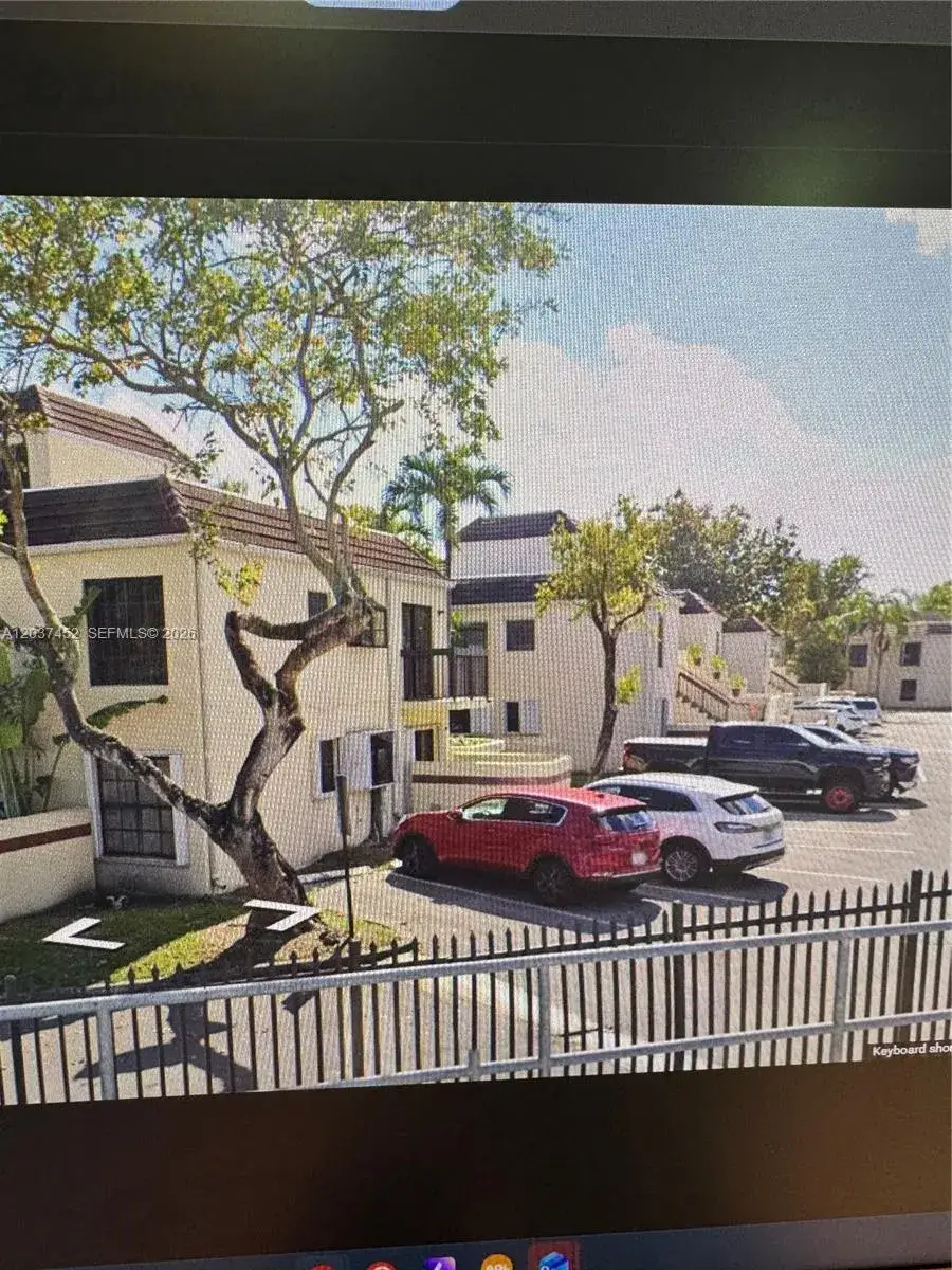 3 bedroom 2 bath Residential for sale at 12910 SW 88th Ter # 203, Miami FL 33186
