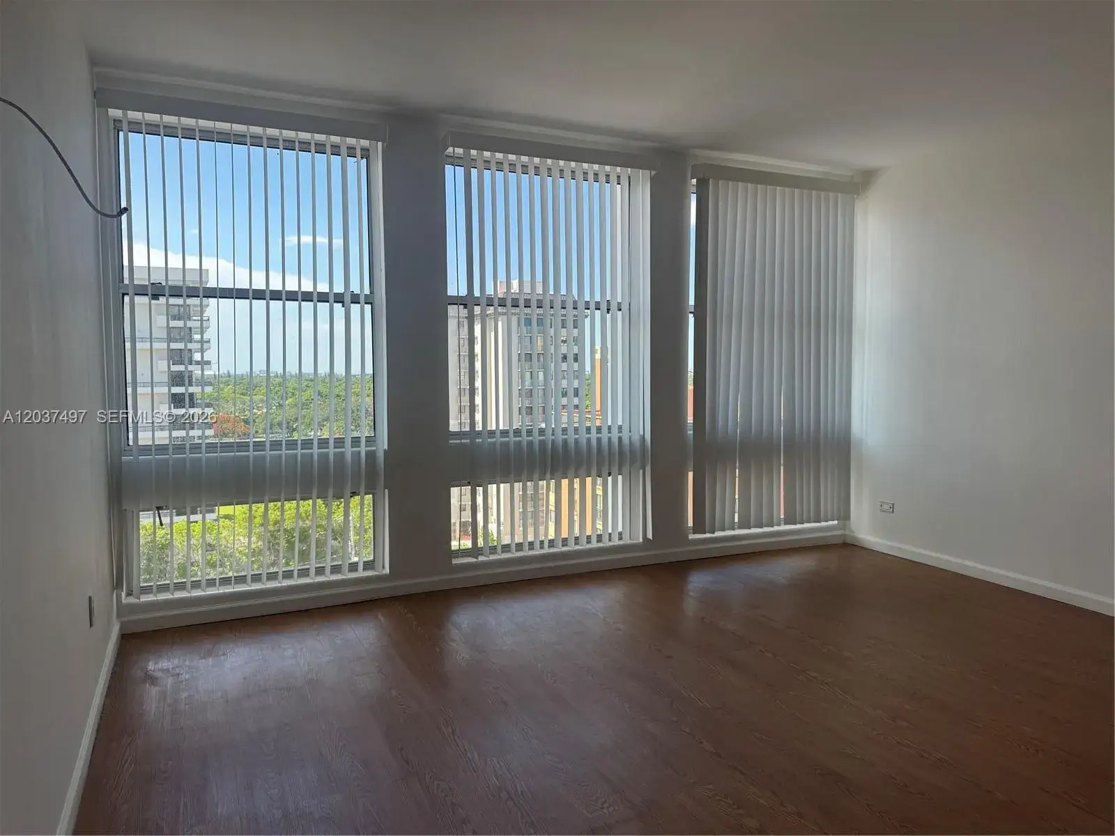 1 bath Residential for sale at 700 Biltmore Way # 916, Coral Gables FL 33134