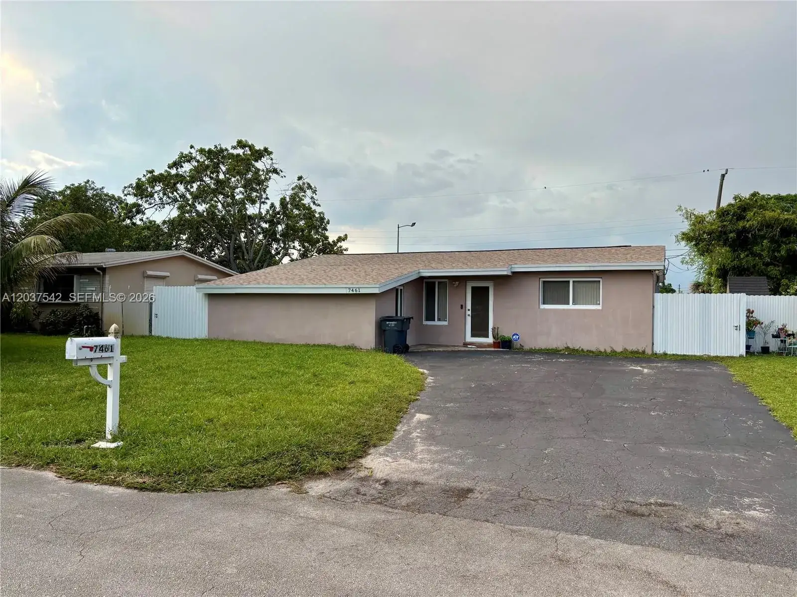 4 bedroom 2 bath Residential for sale at 7461 Douglas St, Hollywood FL 33024