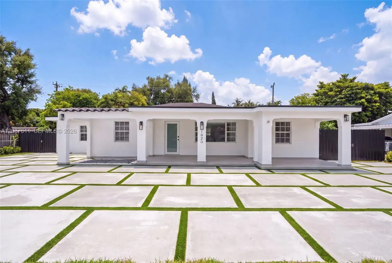 5 bedroom 4 bath Residential Lease for rent at 1920 SW 67th Ave, Miami FL 33147
