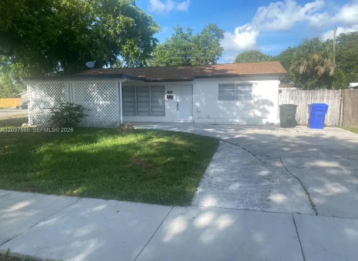 3 bedroom 2 bath Residential Lease for rent at 1700 SW 69th Ter, North Lauderdale FL 33068
