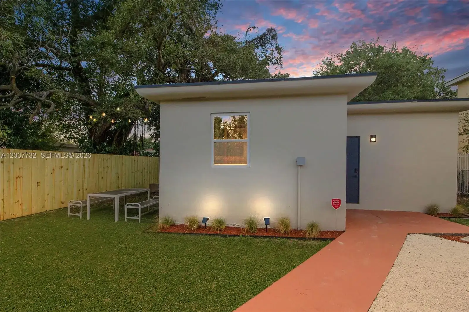 1 bedroom 1 bath Residential Lease for rent at 5530 NW 5th Ave, Miami FL 33127