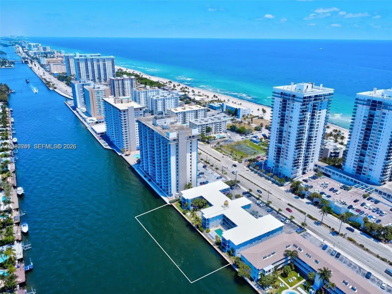 1 bedroom 1 bath Residential for sale at 2200 S Ocean Dr # N112, Hollywood FL 33019