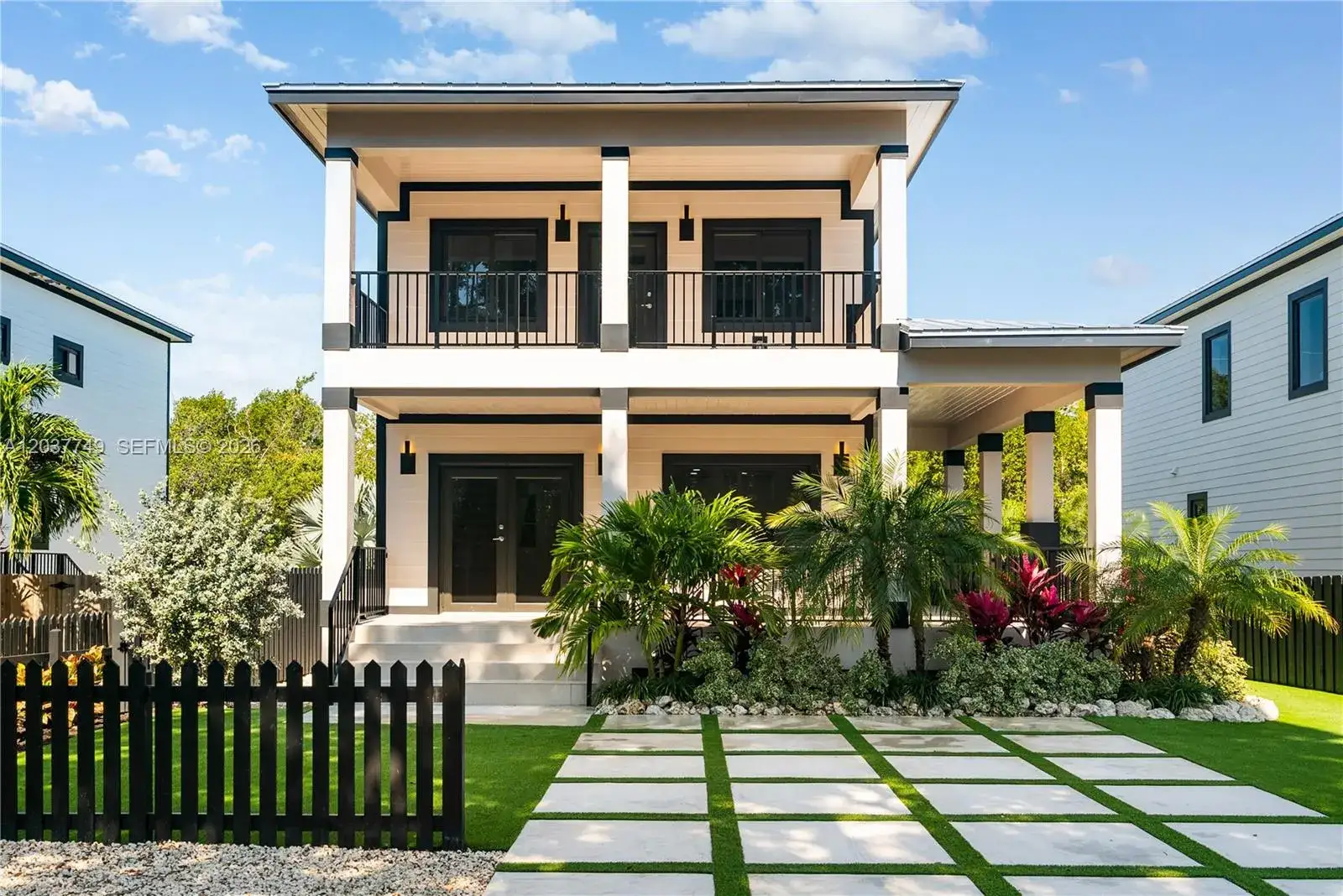 3 bedroom 3 bath Residential for sale at 17 Coral Way, Key Largo FL 33037