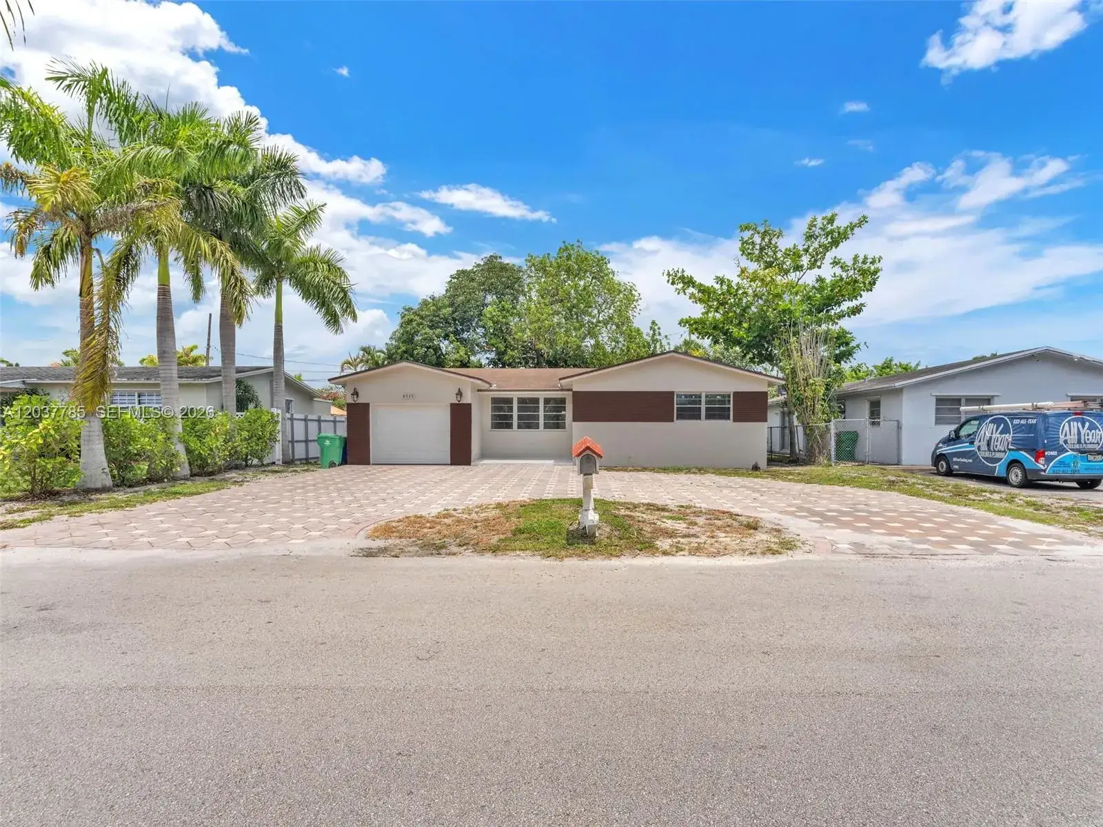 6525 SW 18th St, Miramar FL 33023