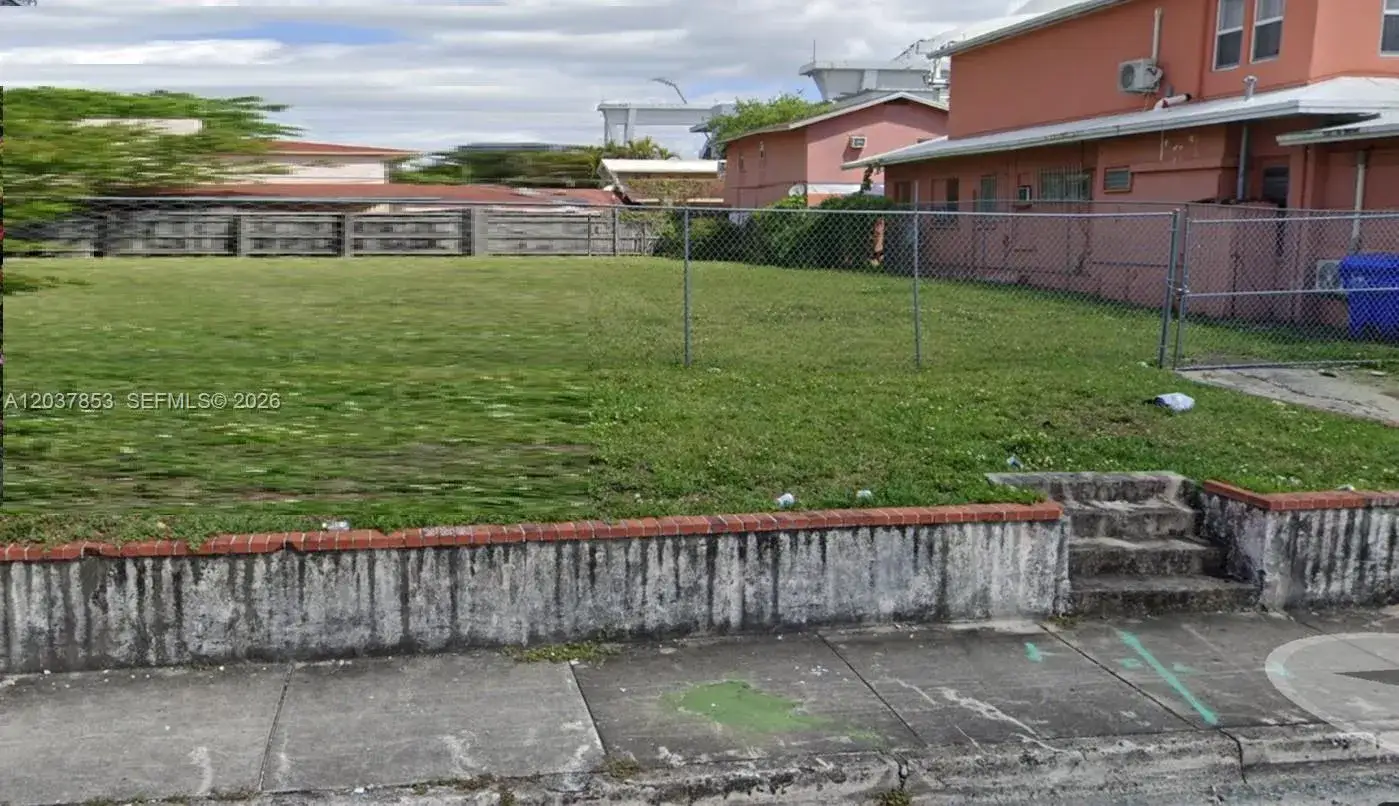Land/Boat Docks for sale at 1611 NW 2nd St, Miami FL 33125