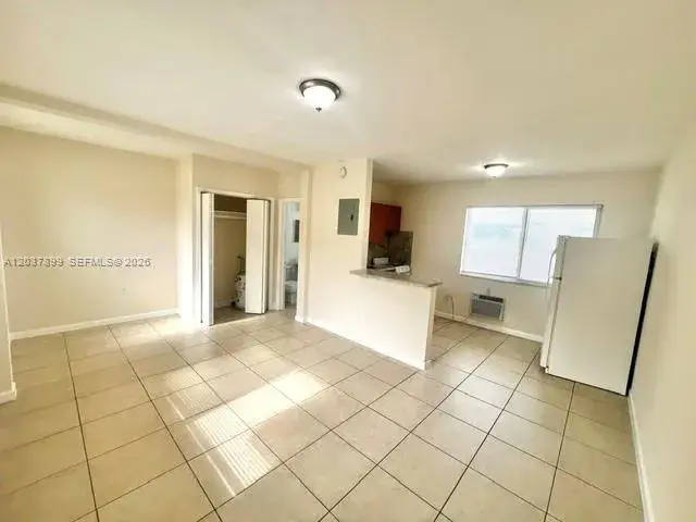 1 bath Residential Lease for rent at 686 NE 85th St # 3B, Miami FL 33138
