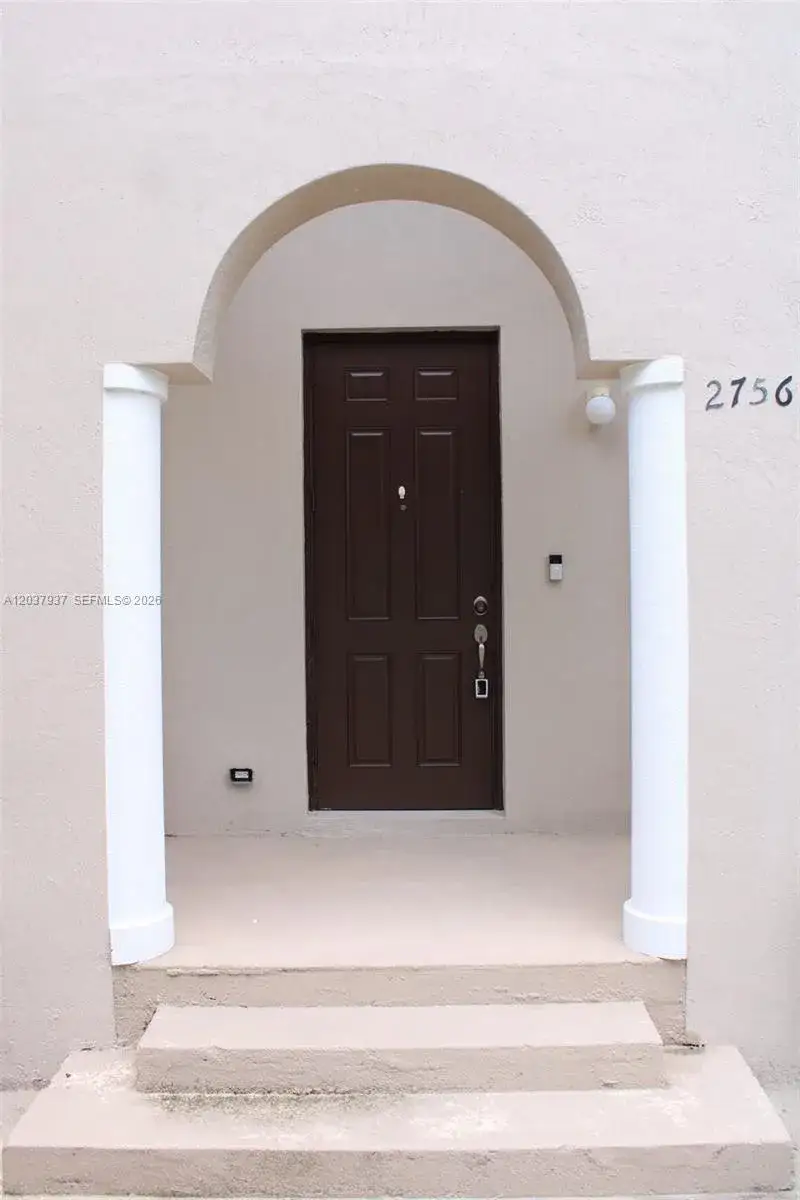 3 bedroom 2 bath Residential for sale at 27568 SW 143rd Ave # 27568, Homestead FL 33032