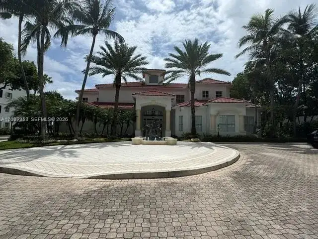 1 bedroom 1 bath Residential for sale at 3255 NE 184th St # 12116, Aventura FL 33160