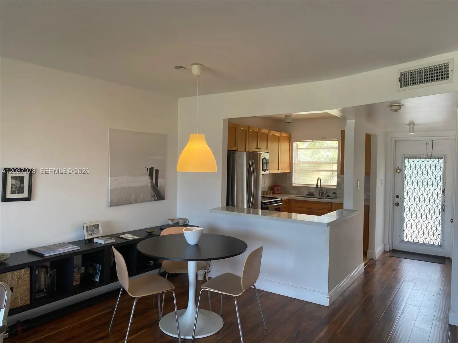 2 bedroom 2 bath Residential for sale at 8861 Sunrise Lakes Blvd # 311, Sunrise FL 33322
