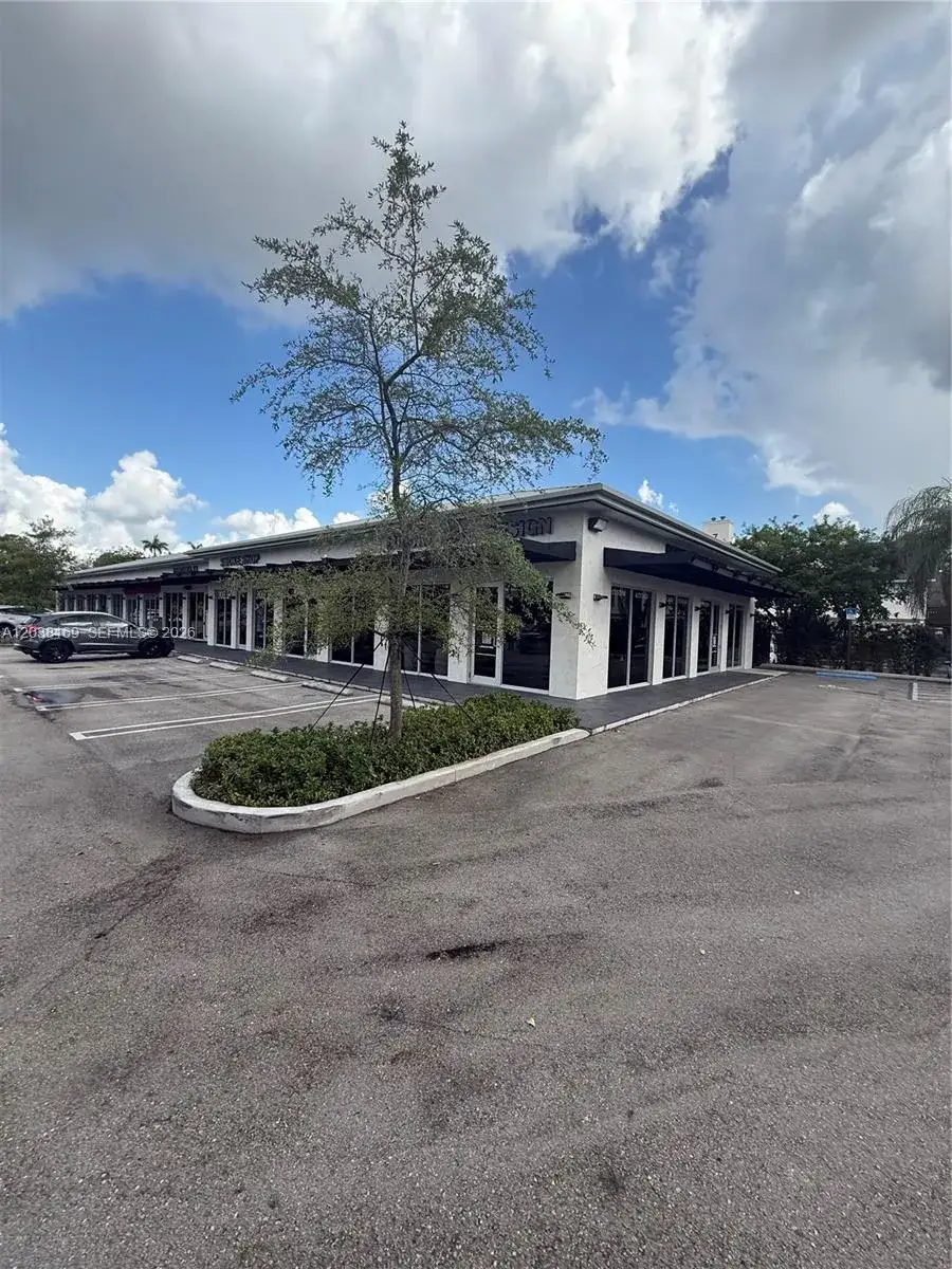 Commercial Sale for sale at 8205 NW 12th St, Doral FL 33126