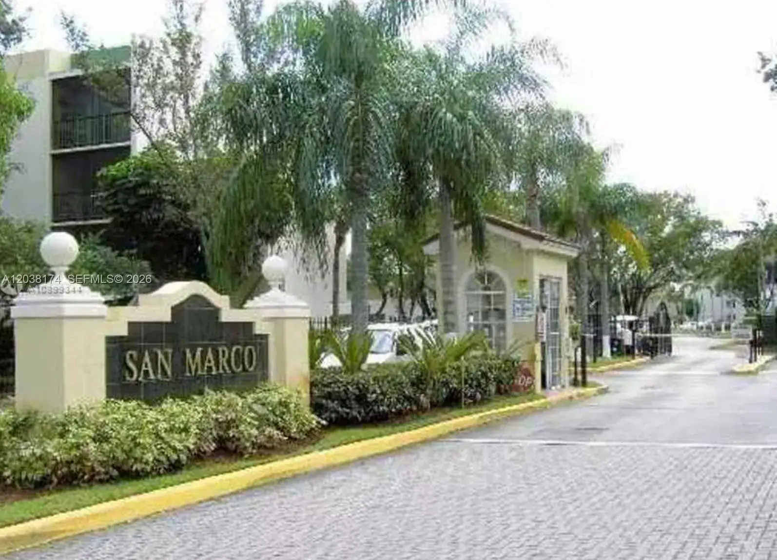 2 bedroom 1 bath Residential Lease for rent at 8810 Fontainebleau Blvd # 303, Miami FL 33172