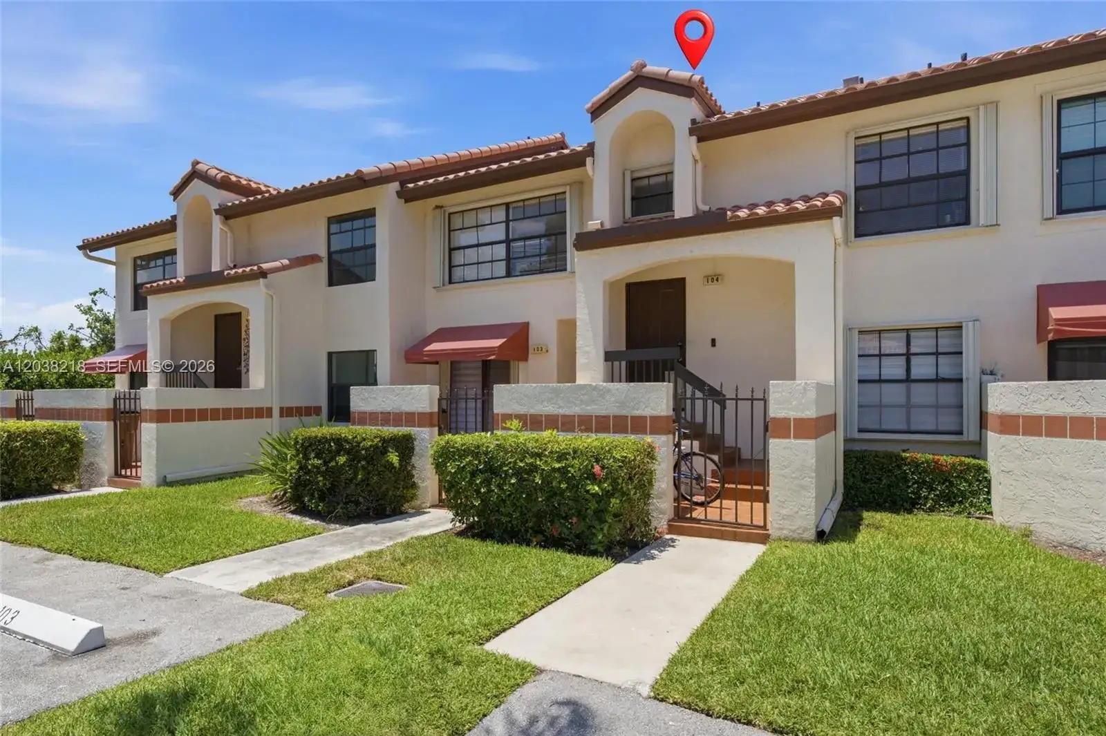 2 bedroom 2 bath Residential for sale at 104 Freedom Ct # 104, Deerfield Beach FL 33442
