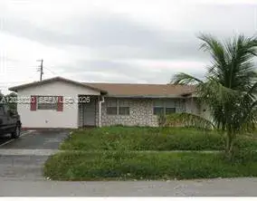 3 bedroom 1 bath Residential Lease for rent at 5424 NW 17th Ct # 5424, Lauderhill FL 33313