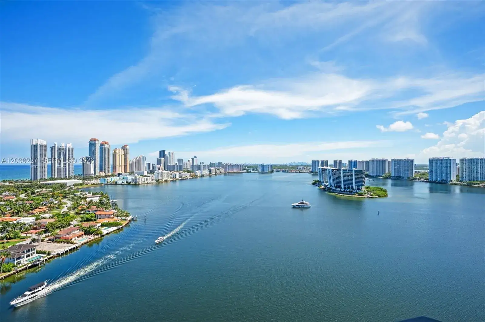 2 bedroom 2 bath Residential Lease for rent at 19101 NE 36th Ct # 2912, Aventura FL 33180