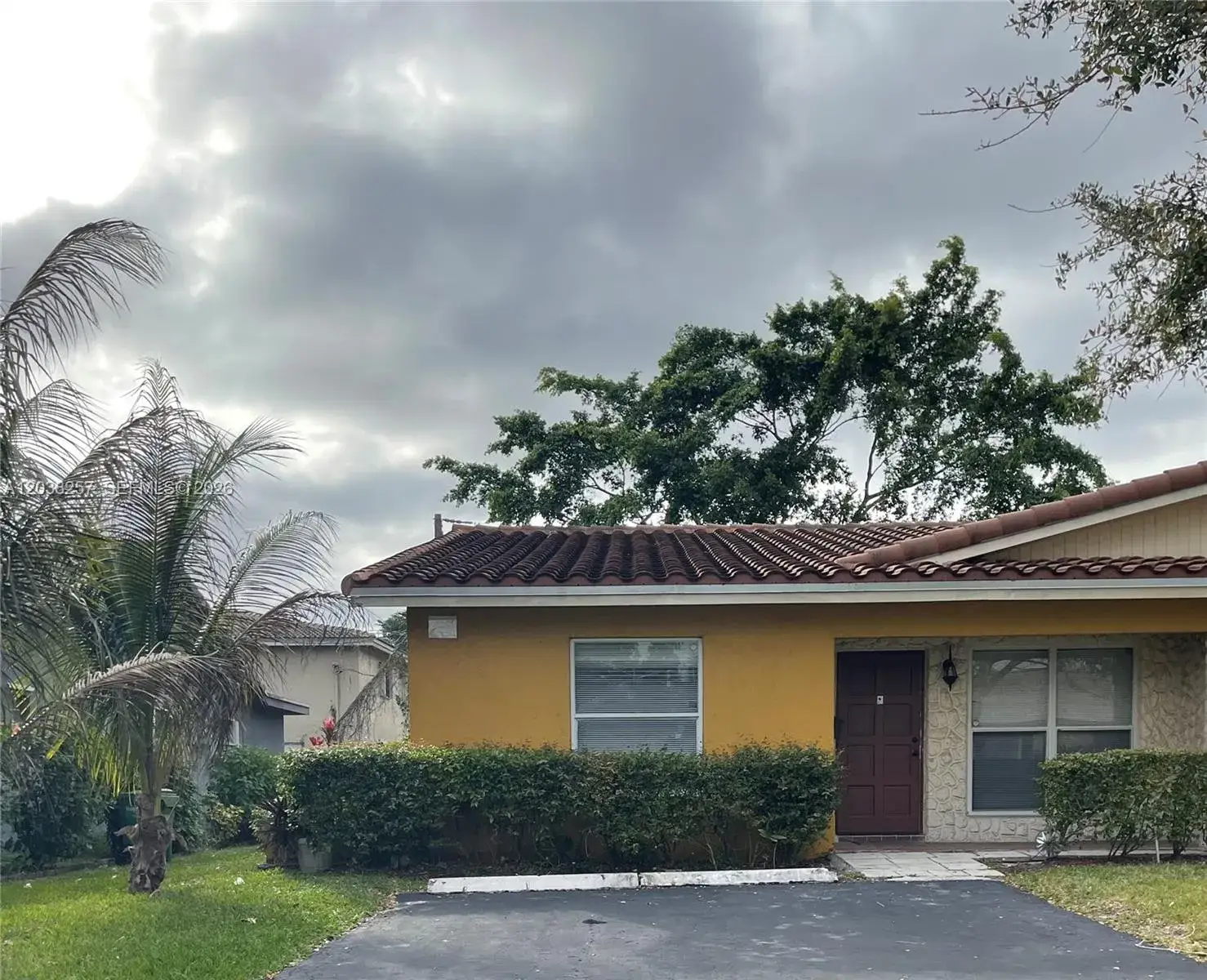 3 bedroom 2 bath Residential Lease for rent at 4102 NW 79th Ave # A, Coral Springs FL 33065