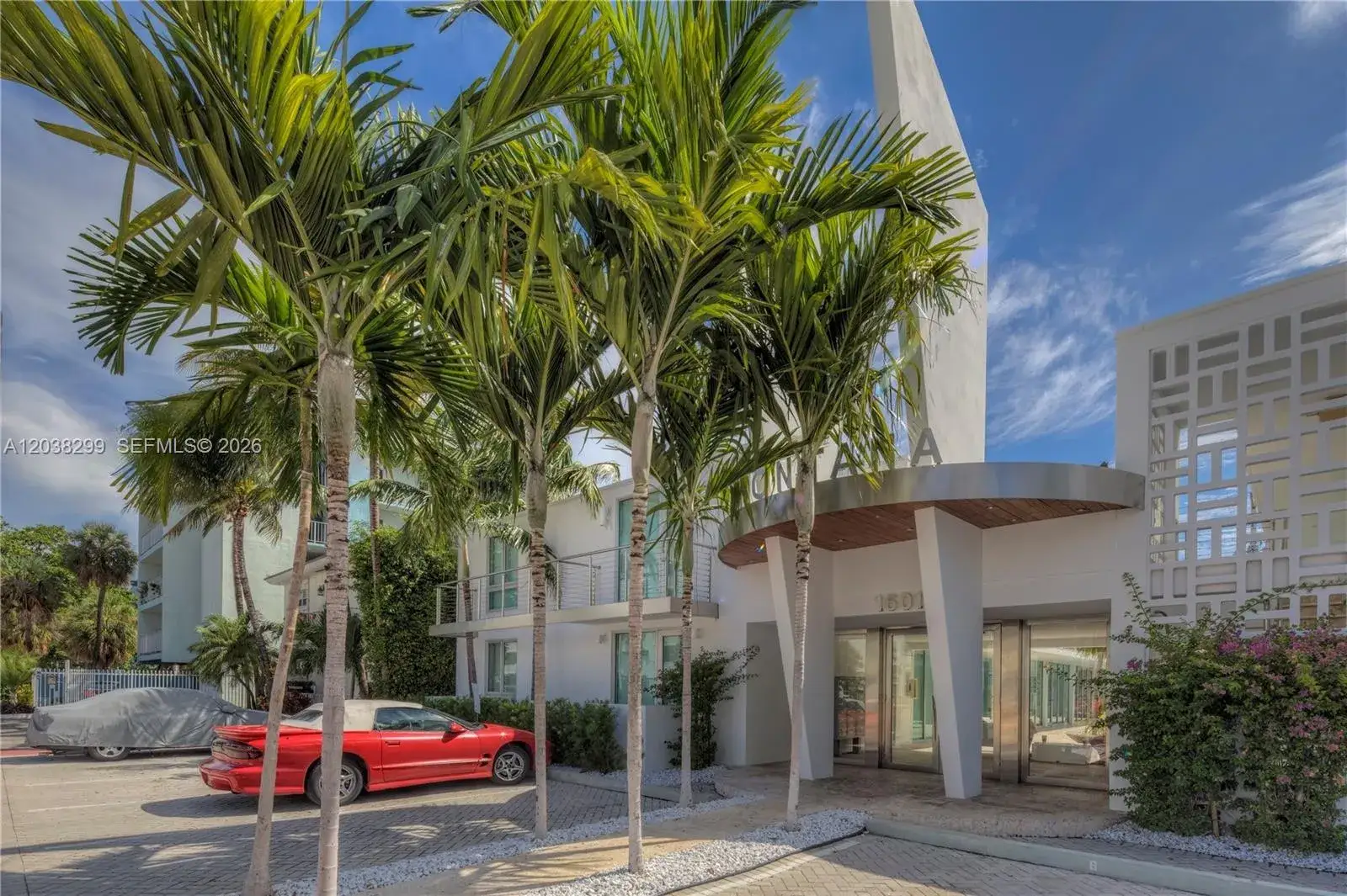 1 bedroom 1 bath Residential Lease for rent at 1601 West Ave # 212, Miami Beach FL 33139