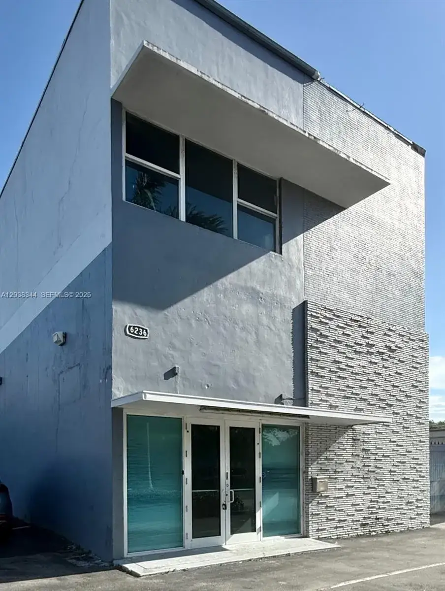 Commercial Sale for sale at 6236 Miramar Pkwy, Miramar FL 33023