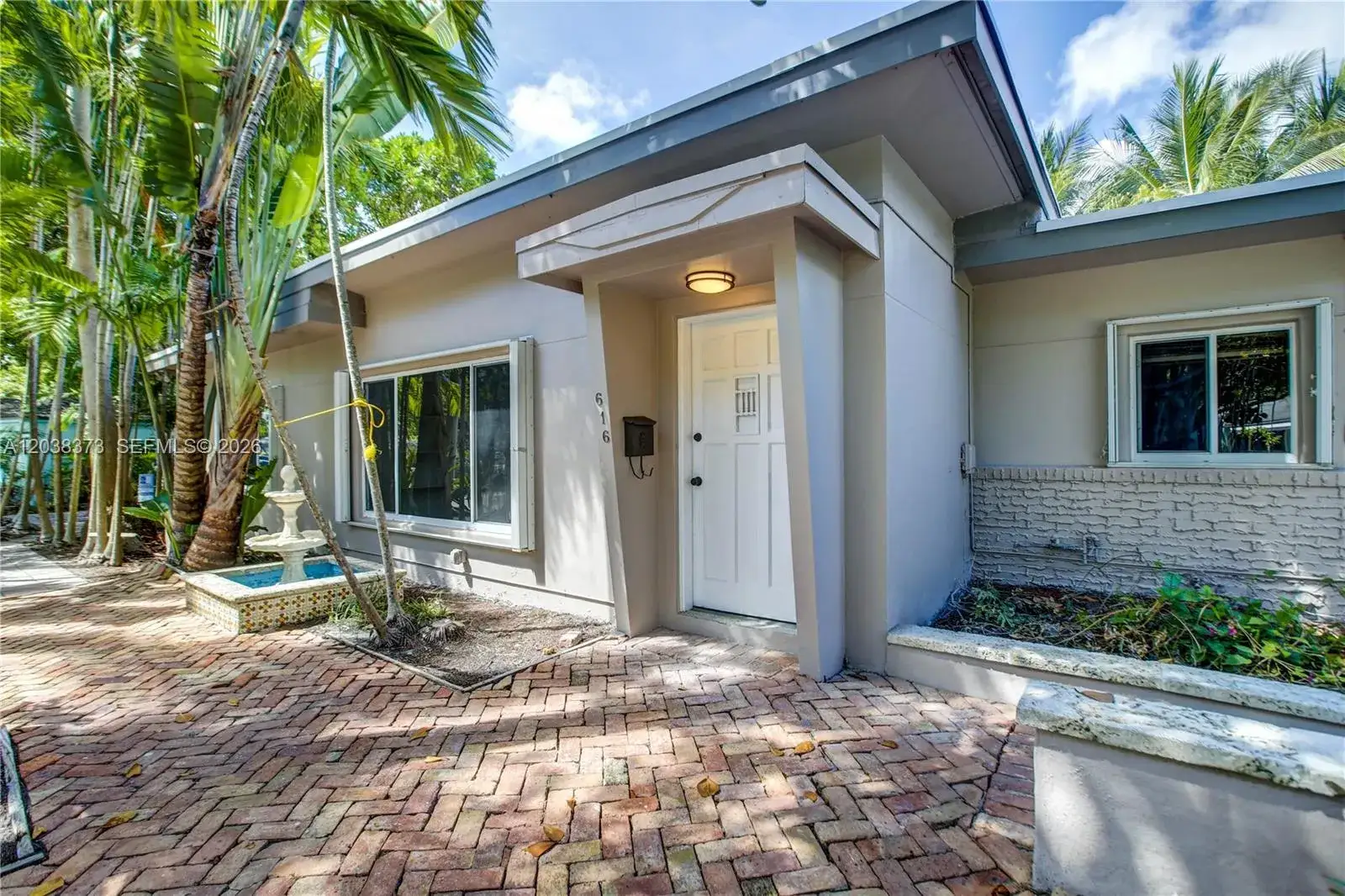 4 bedroom 3 bath Residential Lease for rent at 616 SW 11th Ct, Fort Lauderdale FL 33315