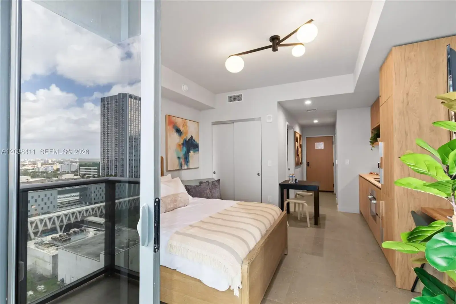 1 bath Residential Lease for rent at 11 NE 6th St # 2406, Miami FL 33132